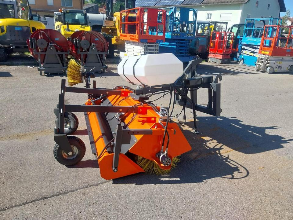 Kehrmaschine 2m Schlepper Euro Radlader Teleskoplader Hoflader - Σκούπα: φωτογραφία 5 Kehrmaschine 2m Schlepper Euro Radlader Teleskoplader Hoflader - Σκούπα: φωτογραφία 5