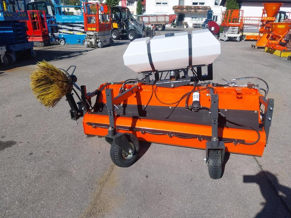 Kehrmaschine 2m Schlepper Euro Radlader Teleskoplader Hoflader - Σκούπα: φωτογραφία 4 Kehrmaschine 2m Schlepper Euro Radlader Teleskoplader Hoflader - Σκούπα: φωτογραφία 4