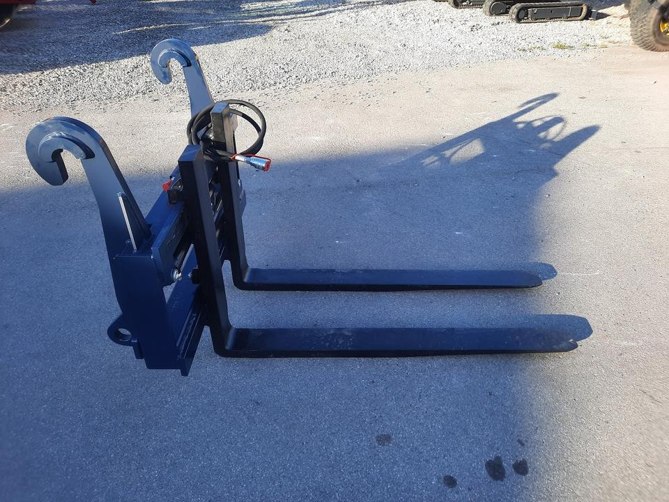 Palettengabel mit hydraulisch verstellb. Zinken Volvo Aufnahme - Πιρούνες: φωτογραφία 4 Palettengabel mit hydraulisch verstellb. Zinken Volvo Aufnahme - Πιρούνες: φωτογραφία 4