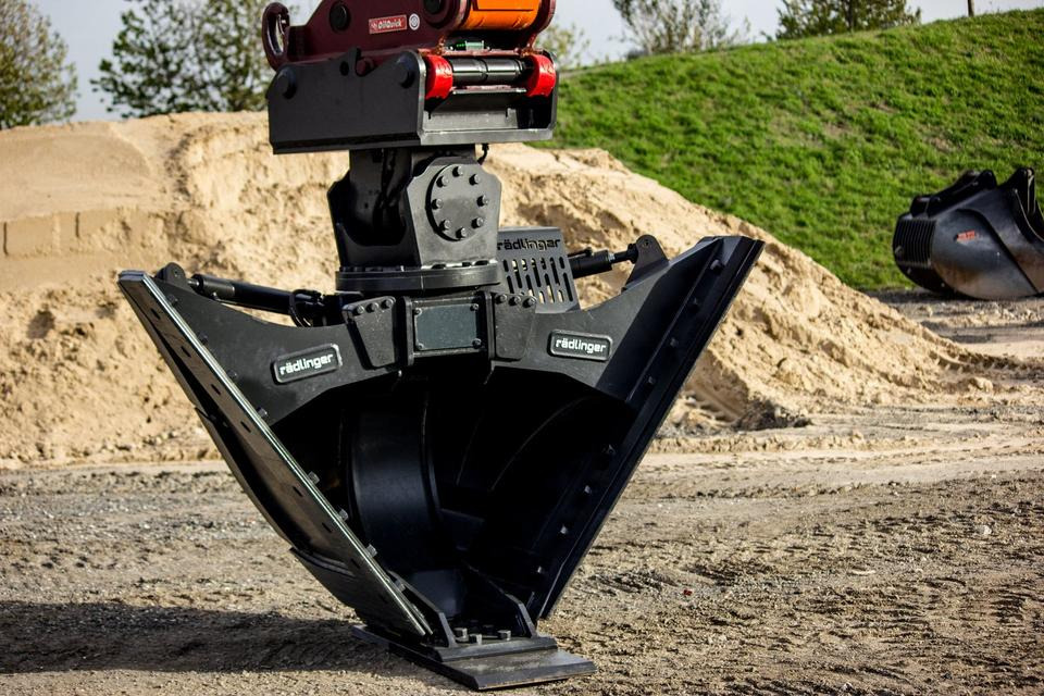 Trapezlöffel hydraulisch verstellbar MS 10 10 - 20 to Löffel Cat - Κουβάς για εκσκαφέα: φωτογραφία 2 Trapezlöffel hydraulisch verstellbar MS 10 10 - 20 to Löffel Cat - Κουβάς για εκσκαφέα: φωτογραφία 2