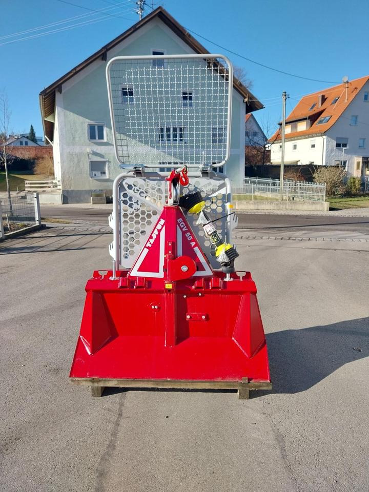 Neue Forstseilwinde Seilwinde Tajfun EGV 55 A , 35, 45, 55, 65,85 - Βίντσι για Δασικά μηχανήματα: φωτογραφία 2 Neue Forstseilwinde Seilwinde Tajfun EGV 55 A , 35, 45, 55, 65,85 - Βίντσι για Δασικά μηχανήματα: φωτογραφία 2