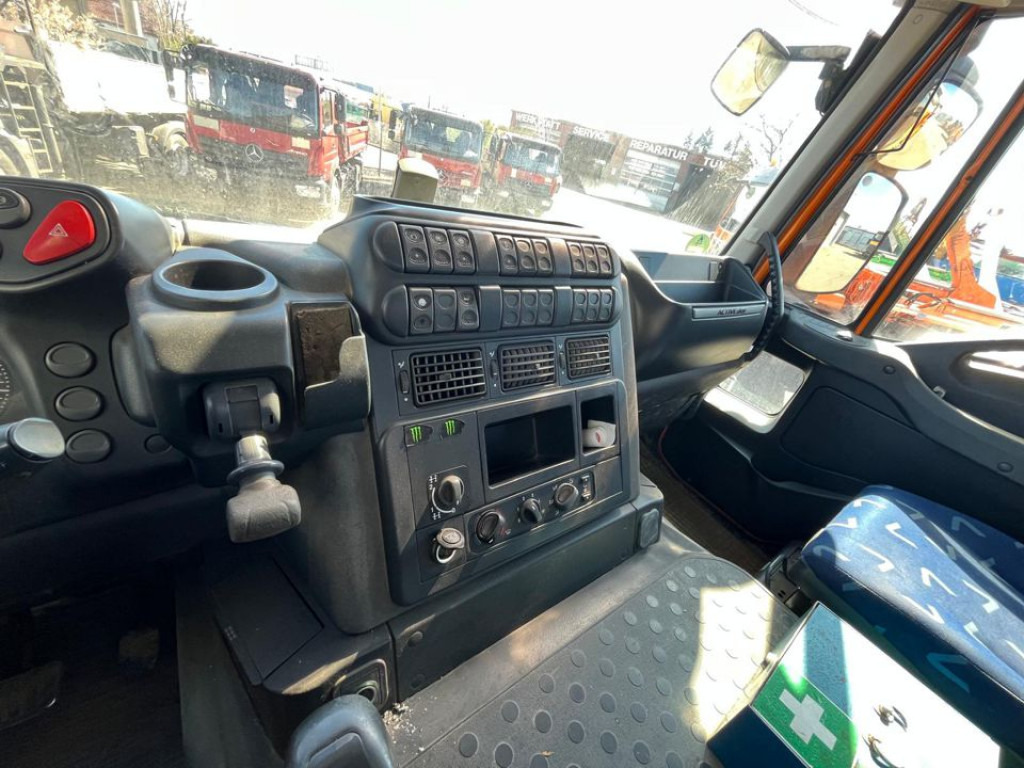 IVECO-MAGIRUS TRACKER AD260T50 6x4 3-Achs Kipper Schalter, Blatt - Φορτηγό ανατρεπόμενο: φωτογραφία 2 IVECO-MAGIRUS TRACKER AD260T50 6x4 3-Achs Kipper Schalter, Blatt - Φορτηγό ανατρεπόμενο: φωτογραφία 2