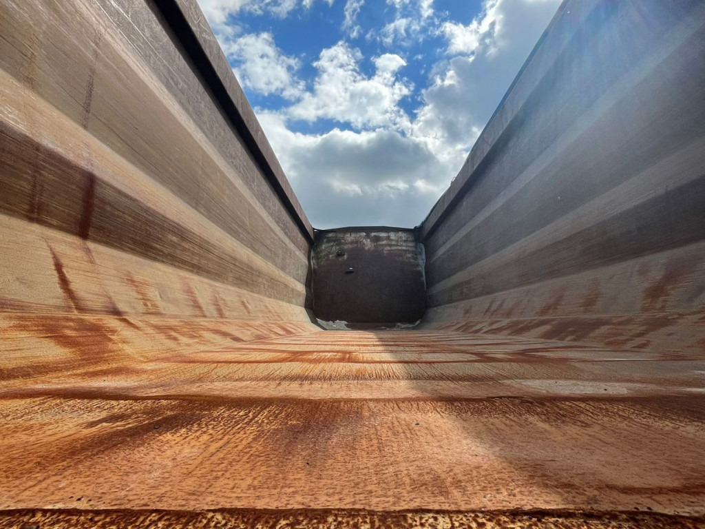 KEMPF KEMPF Hinterkippmulde Kippauflieger SKM 35/3 40m³ Stahl - Επικαθήμενο ανατρεπόμενο: φωτογραφία 5 KEMPF KEMPF Hinterkippmulde Kippauflieger SKM 35/3 40m³ Stahl - Επικαθήμενο ανατρεπόμενο: φωτογραφία 5