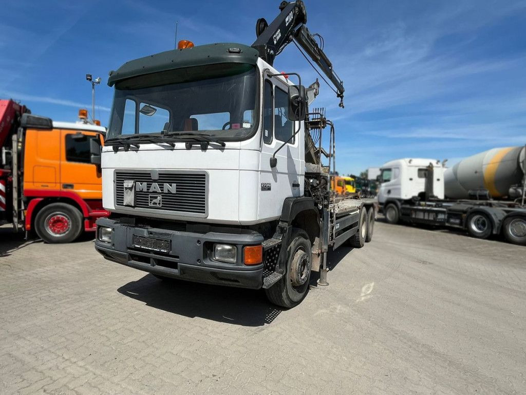 MAN F2000 27.342 6x4 Abrollkipper mit Kran - Φορτηγό φόρτωσης γάντζου, Φορτηγό με γερανό: φωτογραφία 1 MAN F2000 27.342 6x4 Abrollkipper mit Kran - Φορτηγό φόρτωσης γάντζου, Φορτηγό με γερανό: φωτογραφία 1