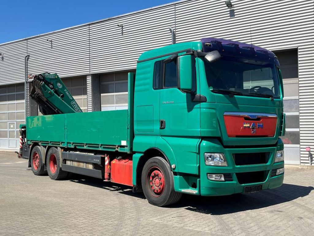MAN TG-X 26.440 6x2-2 BL Pritsche Heckkran Fassi 360 - Φορτηγό με γερανό: φωτογραφία 2 MAN TG-X 26.440 6x2-2 BL Pritsche Heckkran Fassi 360 - Φορτηγό με γερανό: φωτογραφία 2