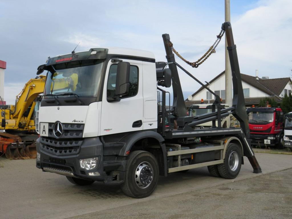 MERCEDES-BENZ Actros 1840 K 4x2 Absetzkipper Euro 6 - Φορτηγό καδοφόρος φορτωτής: φωτογραφία 1 MERCEDES-BENZ Actros 1840 K 4x2 Absetzkipper Euro 6 - Φορτηγό καδοφόρος φορτωτής: φωτογραφία 1