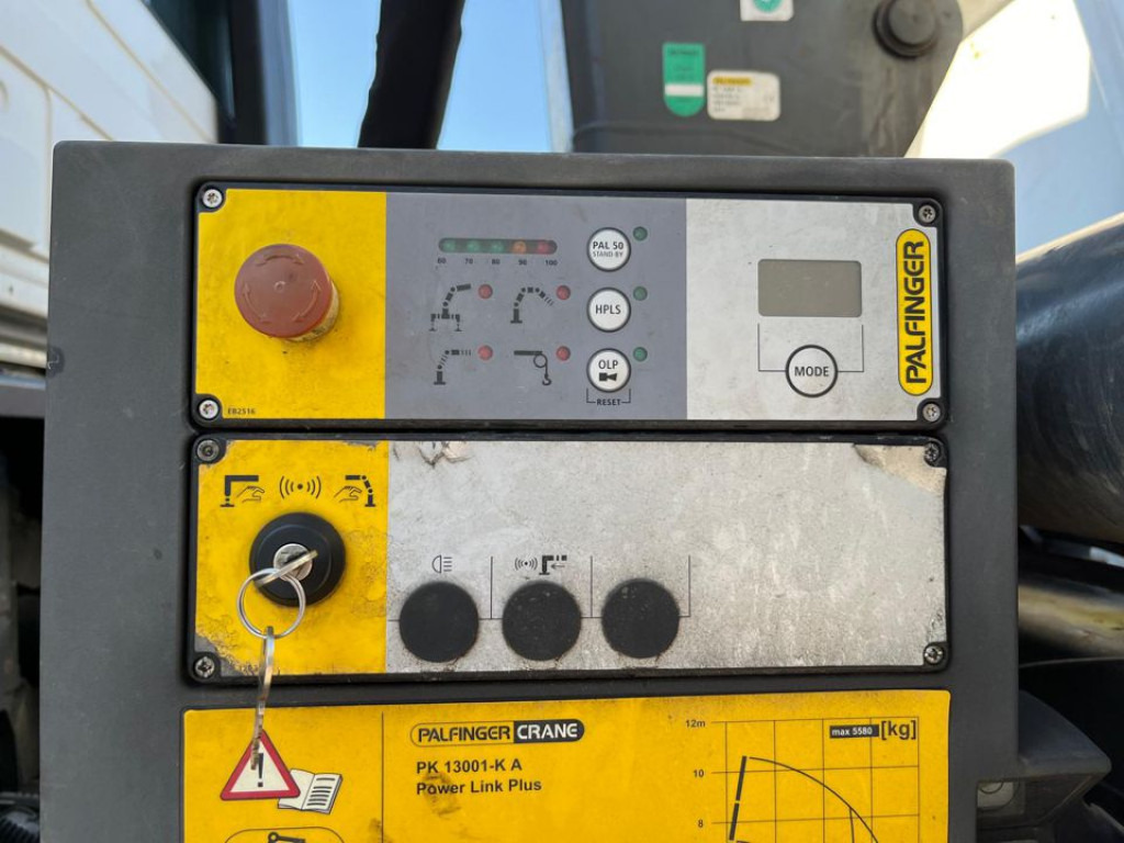 MERCEDES-BENZ Actros 1841 K 2-Achs Kipper Kran Funk 2xhydr+Greifer - Φορτηγό ανατρεπόμενο, Φορτηγό με γερανό: φωτογραφία 2 MERCEDES-BENZ Actros 1841 K 2-Achs Kipper Kran Funk 2xhydr+Greifer - Φορτηγό ανατρεπόμενο, Φορτηγό με γερανό: φωτογραφία 2