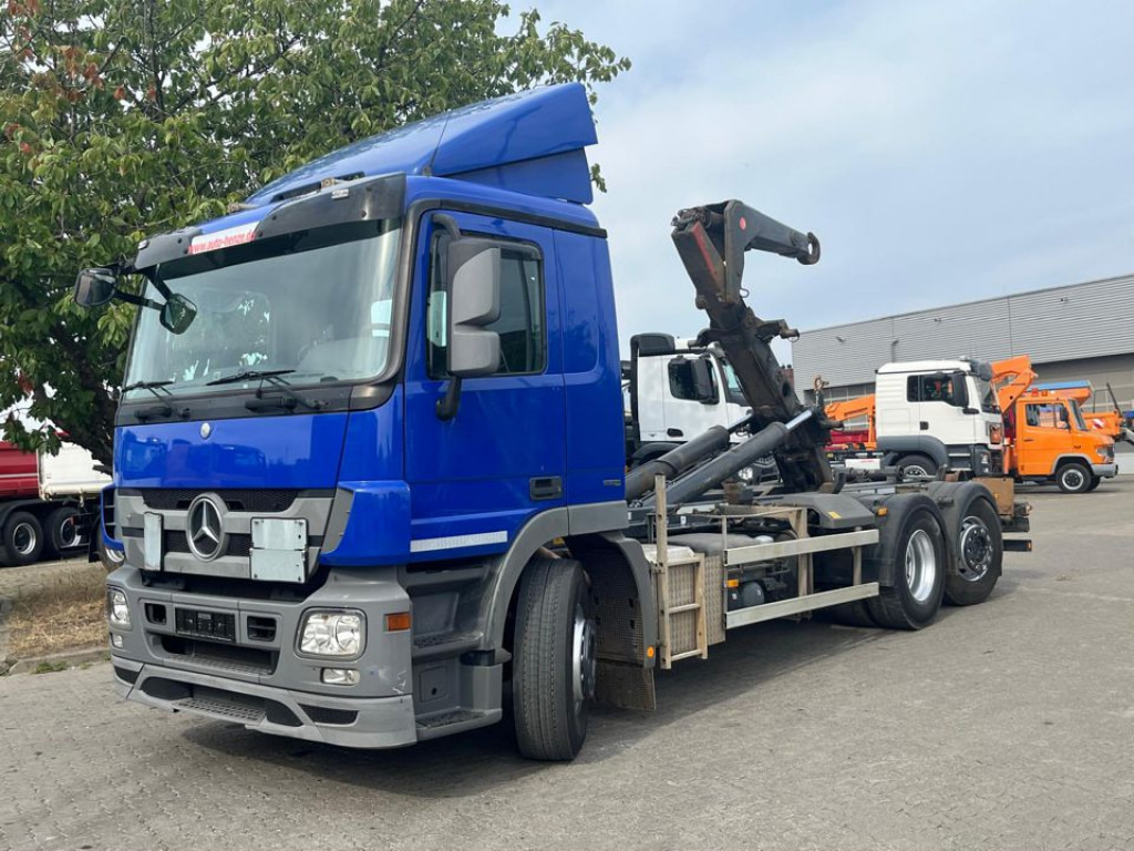 MERCEDES-BENZ Actros 2541 L6x2 Abrollkipper Meiller Schub Knick - Φορτηγό φόρτωσης γάντζου: φωτογραφία 1 MERCEDES-BENZ Actros 2541 L6x2 Abrollkipper Meiller Schub Knick - Φορτηγό φόρτωσης γάντζου: φωτογραφία 1