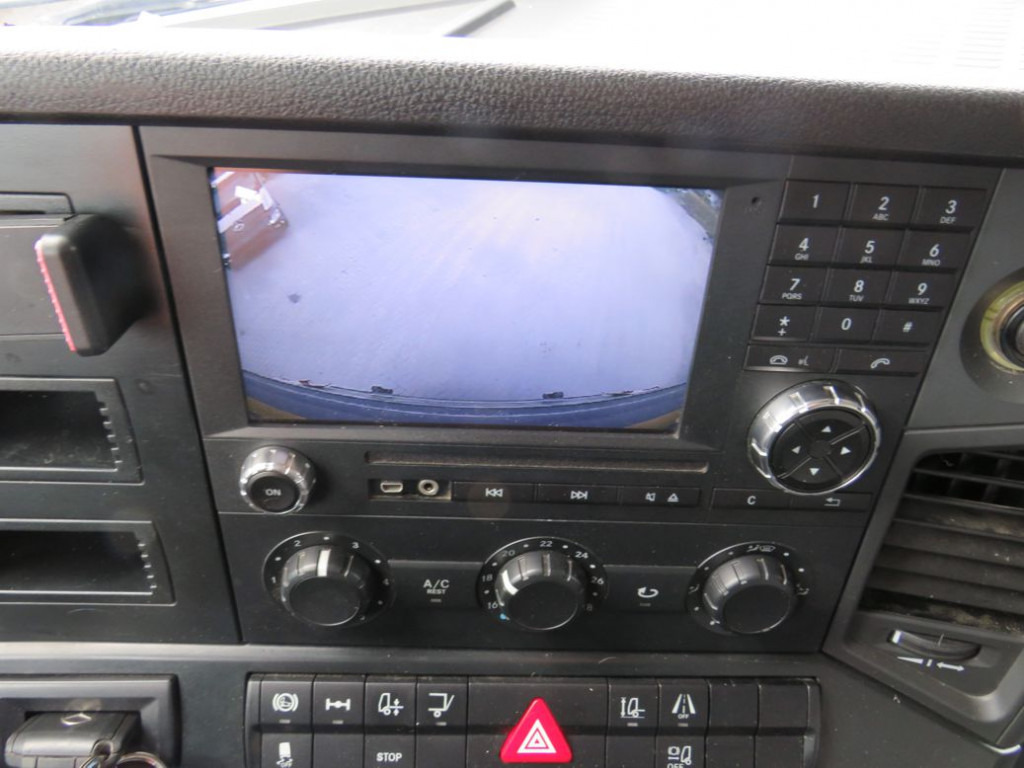 MERCEDES-BENZ Antos 1830 L nR 4x2 Standardkoffer LBW LBW 2to+Funk - Φορτηγό κόφα: φωτογραφία 3 MERCEDES-BENZ Antos 1830 L nR 4x2 Standardkoffer LBW LBW 2to+Funk - Φορτηγό κόφα: φωτογραφία 3