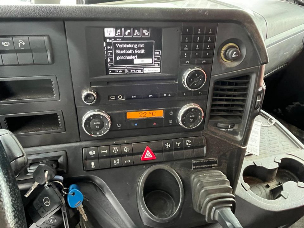 MERCEDES-BENZ Arocs 1845 4x4 HAD 2-Achs Allradkipper Heckkran Funk - Φορτηγό ανατρεπόμενο, Φορτηγό με γερανό: φωτογραφία 4 MERCEDES-BENZ Arocs 1845 4x4 HAD 2-Achs Allradkipper Heckkran Funk - Φορτηγό ανατρεπόμενο, Φορτηγό με γερανό: φωτογραφία 4