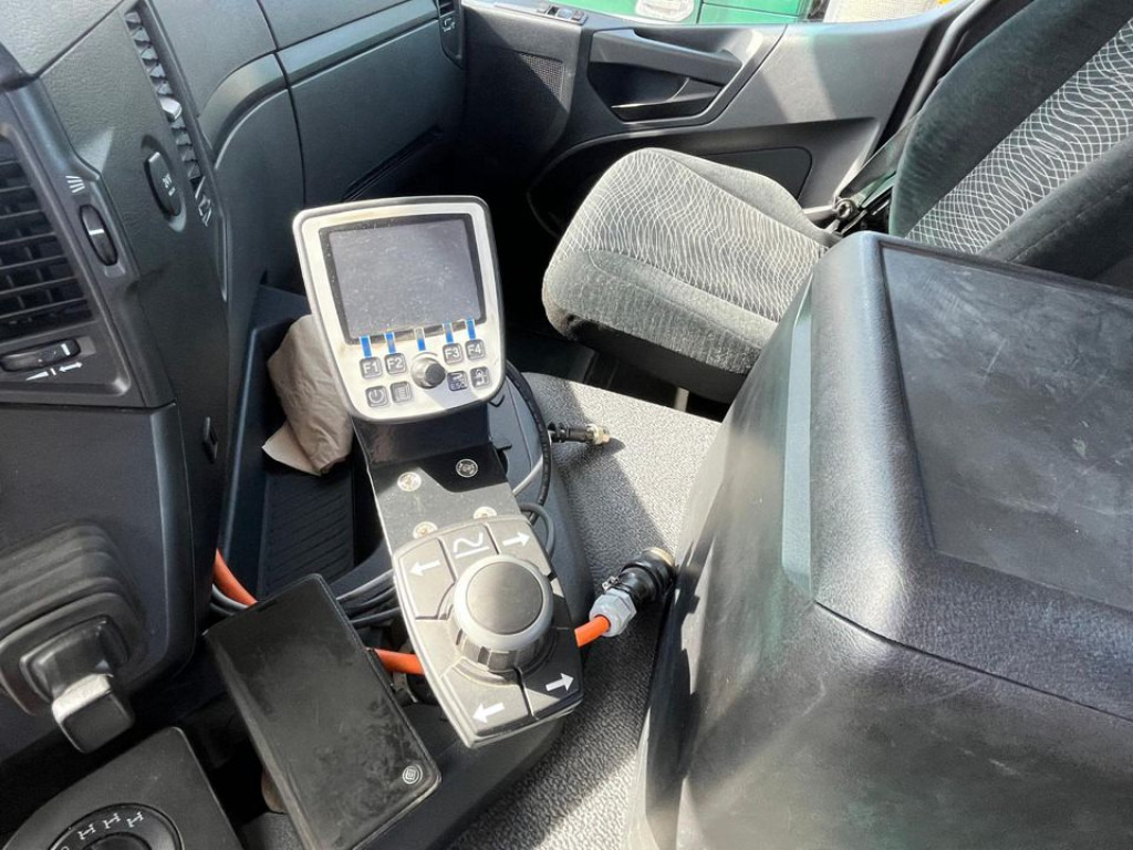 MERCEDES-BENZ Arocs 2135 AK 4x4 2-Achs Allradkipper Kommunalhydr. - Φορτηγό ανατρεπόμενο: φωτογραφία 2 MERCEDES-BENZ Arocs 2135 AK 4x4 2-Achs Allradkipper Kommunalhydr. - Φορτηγό ανατρεπόμενο: φωτογραφία 2