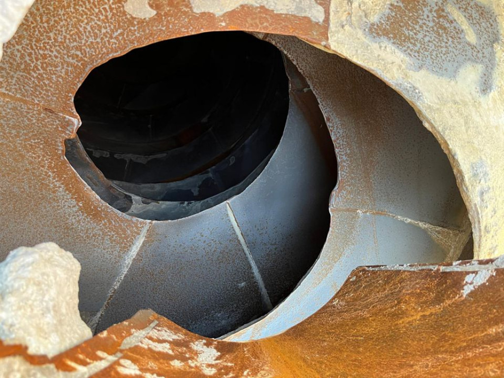 MERCEDES-BENZ Arocs 3236 8x4 Betonmischer Deutsch Top AP Achsen - Φορτηγό: φωτογραφία 4 MERCEDES-BENZ Arocs 3236 8x4 Betonmischer Deutsch Top AP Achsen - Φορτηγό: φωτογραφία 4