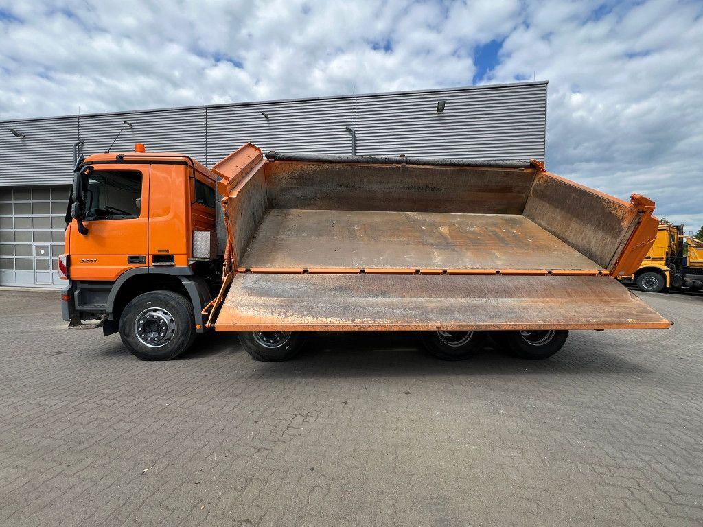 Mercedes-Benz Actros 3241 K 8x4 4-Achs Kipper Meiller Deutsch - Φορτηγό ανατρεπόμενο: φωτογραφία 5 Mercedes-Benz Actros 3241 K 8x4 4-Achs Kipper Meiller Deutsch - Φορτηγό ανατρεπόμενο: φωτογραφία 5