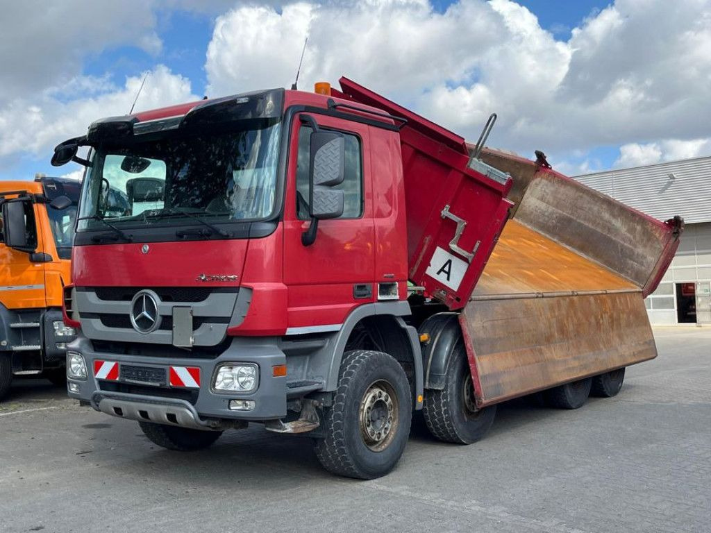 Mercedes-Benz Actros 4141 K 8x4 4-Achs Kipper Bordmatik Meille - Φορτηγό ανατρεπόμενο: φωτογραφία 1 Mercedes-Benz Actros 4141 K 8x4 4-Achs Kipper Bordmatik Meille - Φορτηγό ανατρεπόμενο: φωτογραφία 1