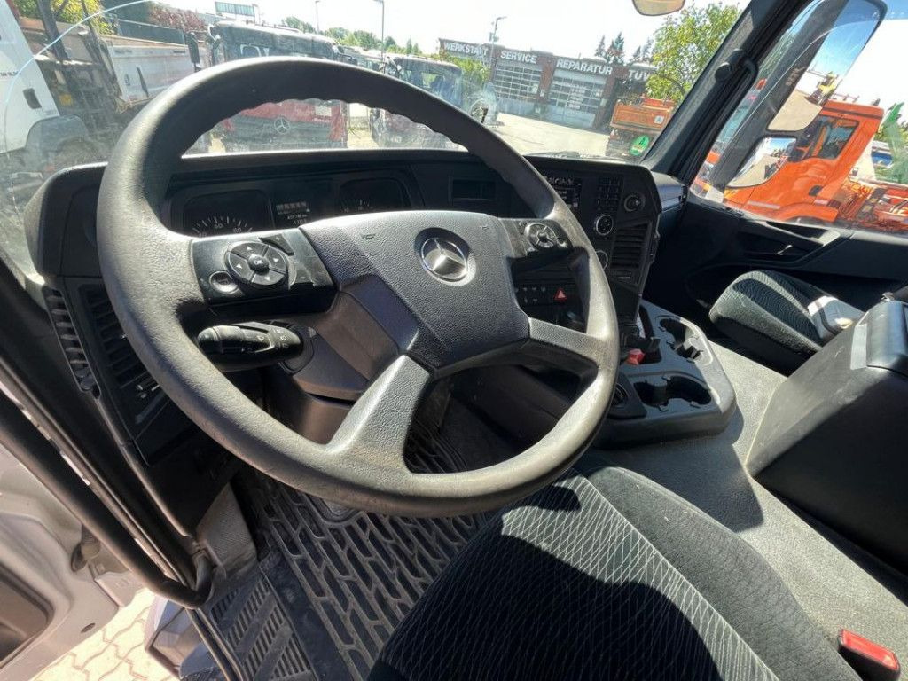 Mercedes-Benz Arocs 3240 B 8x4 4 Achs Muldenkipper Meiller - Φορτηγό ανατρεπόμενο: φωτογραφία 5 Mercedes-Benz Arocs 3240 B 8x4 4 Achs Muldenkipper Meiller - Φορτηγό ανατρεπόμενο: φωτογραφία 5