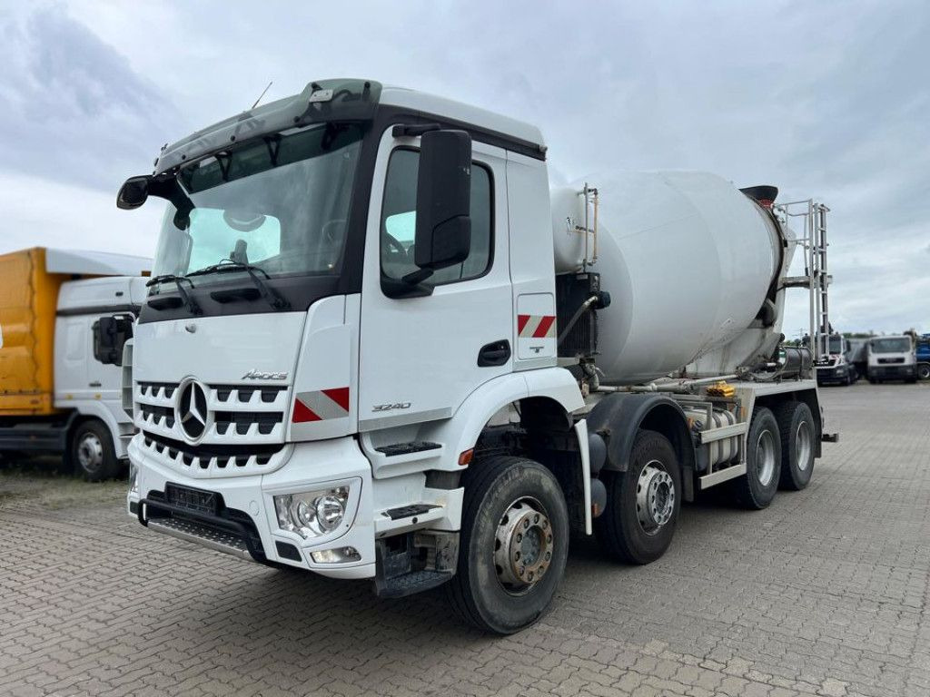 Mercedes-Benz Arocs 3240 B 8x4 Betonmischer Deutsch Top AP Ach - Μπετονιέρα φορτηγό: φωτογραφία 1 Mercedes-Benz Arocs 3240 B 8x4 Betonmischer Deutsch Top AP Ach - Μπετονιέρα φορτηγό: φωτογραφία 1