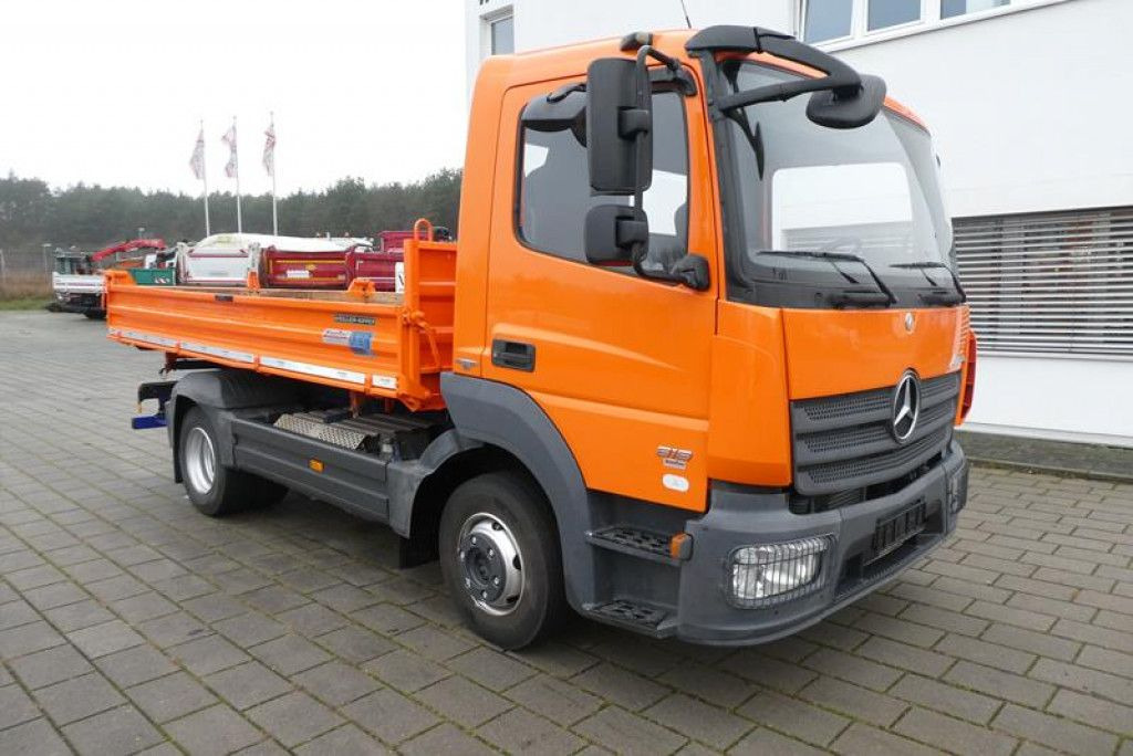 Mercedes-Benz Atego 818 K 2-Achs Kipper Schalter - Όχημα με ανατρεπομενη καροτσα: φωτογραφία 2 Mercedes-Benz Atego 818 K 2-Achs Kipper Schalter - Όχημα με ανατρεπομενη καροτσα: φωτογραφία 2
