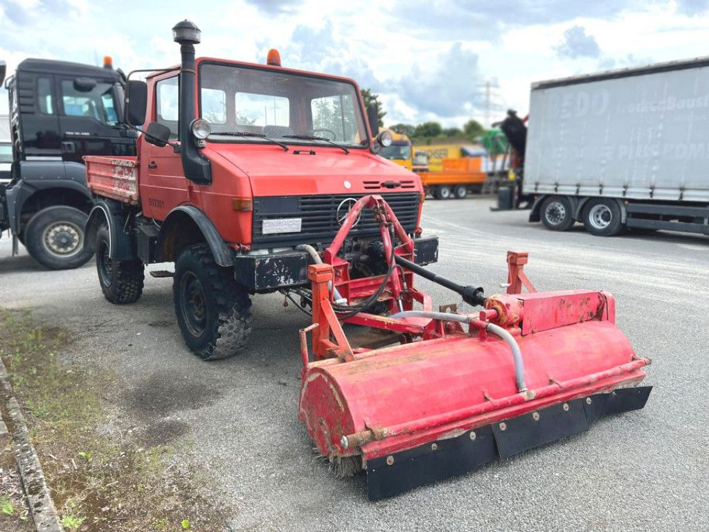 Mercedes-Benz Unimog U 424 2-Achs Allradkipper Front+Heckhydra - Φορτηγό ανατρεπόμενο: φωτογραφία 2 Mercedes-Benz Unimog U 424 2-Achs Allradkipper Front+Heckhydra - Φορτηγό ανατρεπόμενο: φωτογραφία 2