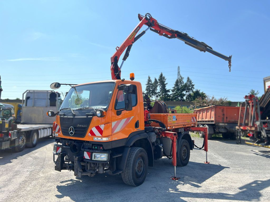 Mercedes-Benz Unimog U20 2-Achs Allradkipper Kran Palfinger Kr - Φορτηγό ανατρεπόμενο, Φορτηγό με γερανό: φωτογραφία 1 Mercedes-Benz Unimog U20 2-Achs Allradkipper Kran Palfinger Kr - Φορτηγό ανατρεπόμενο, Φορτηγό με γερανό: φωτογραφία 1