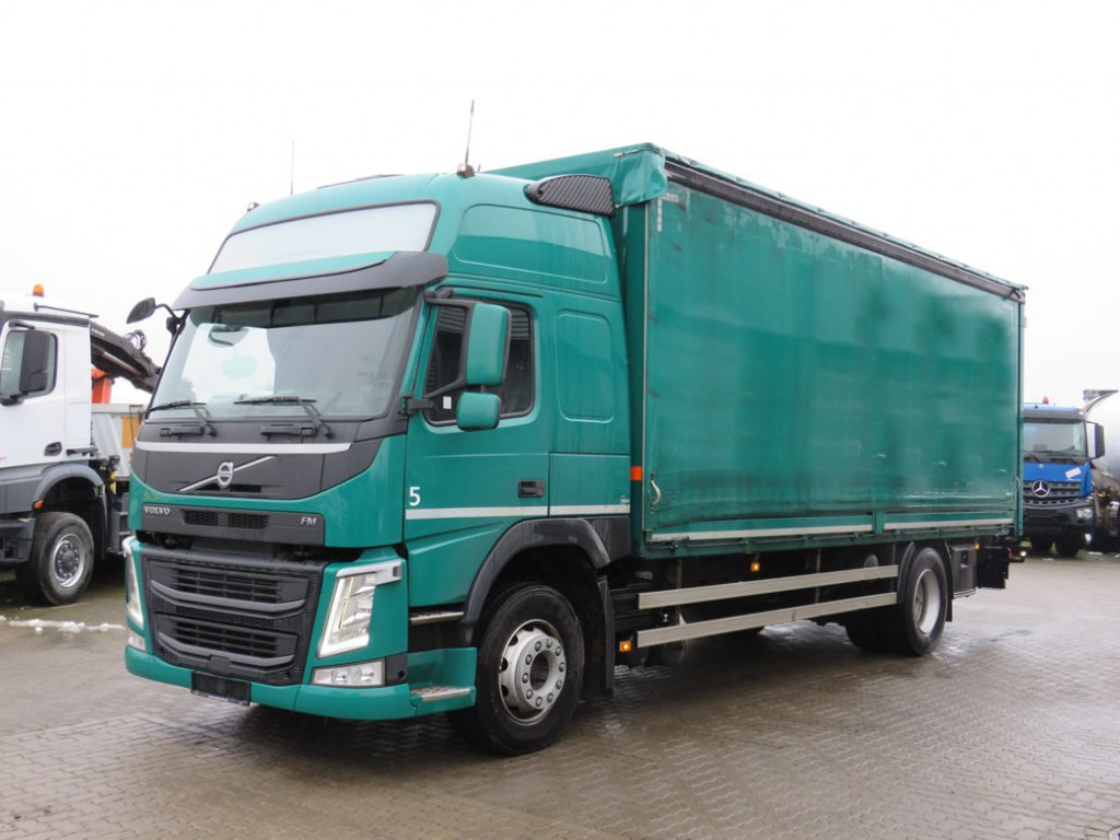 VOLVO (S) Truck FM 380 Pritsche LBW LBW 2to Tautli.+Edscha - Φορτηγό μουσαμάς: φωτογραφία 1 VOLVO (S) Truck FM 380 Pritsche LBW LBW 2to Tautli.+Edscha - Φορτηγό μουσαμάς: φωτογραφία 1