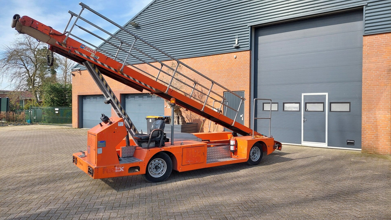 Belt Loader TLD NBL - Μεταφορική ταινία αεροσκαφών: φωτογραφία 1 Belt Loader TLD NBL - Μεταφορική ταινία αεροσκαφών: φωτογραφία 1