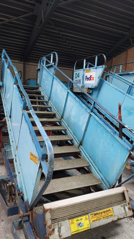 Passenger Stairs SACO 2-2.80 - Σκάλα επιβατών: φωτογραφία 3 Passenger Stairs SACO 2-2.80 - Σκάλα επιβατών: φωτογραφία 3