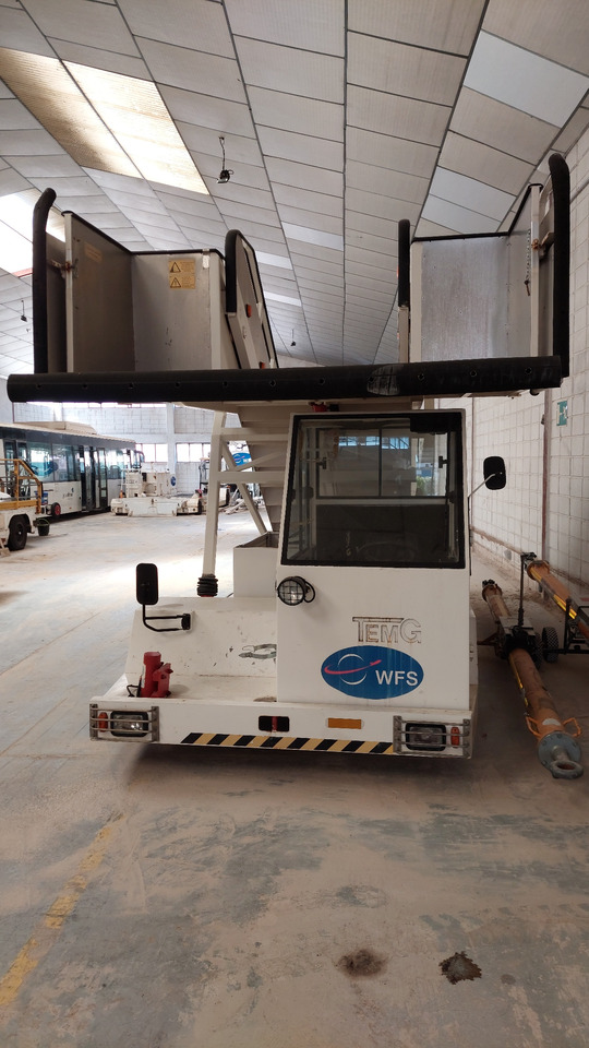 TG-2244 TEMG Passenger stairs - Σκάλα επιβατών: φωτογραφία 2 TG-2244 TEMG Passenger stairs - Σκάλα επιβατών: φωτογραφία 2