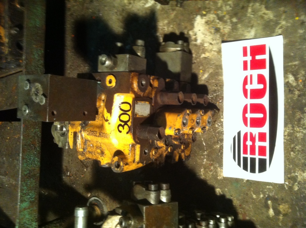 MARREL HYDRO FDG3P20G 807147 W38436-19 - 3 SEKCYJNY - Υδραυλική βαλβίδα για Κατασκευή μηχανήματα: φωτογραφία 1 MARREL HYDRO FDG3P20G 807147 W38436-19 - 3 SEKCYJNY - Υδραυλική βαλβίδα για Κατασκευή μηχανήματα: φωτογραφία 1