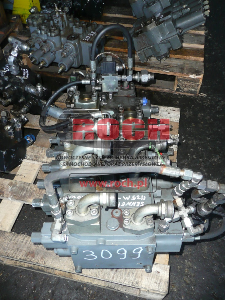 REXROTH R901084091 M7-1640-30/6M7-22 090319 611317 + R900774783 - 7 SEKCYJNY - Υδραυλική βαλβίδα: φωτογραφία 1 REXROTH R901084091 M7-1640-30/6M7-22 090319 611317 + R900774783 - 7 SEKCYJNY - Υδραυλική βαλβίδα: φωτογραφία 1