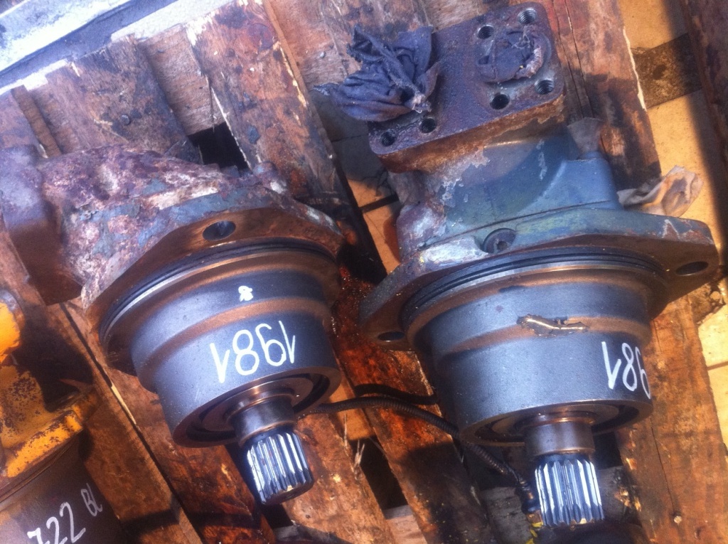 VOLVO P47437-19R 3794604 - Υδραυλικός κινητήρας για Εκσκαφέας: φωτογραφία 1 VOLVO P47437-19R 3794604 - Υδραυλικός κινητήρας για Εκσκαφέας: φωτογραφία 1