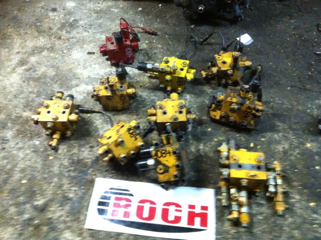 W3Z-1334 - Υδραυλική βαλβίδα για Εκσκαφέας: φωτογραφία 1 W3Z-1334 - Υδραυλική βαλβίδα για Εκσκαφέας: φωτογραφία 1