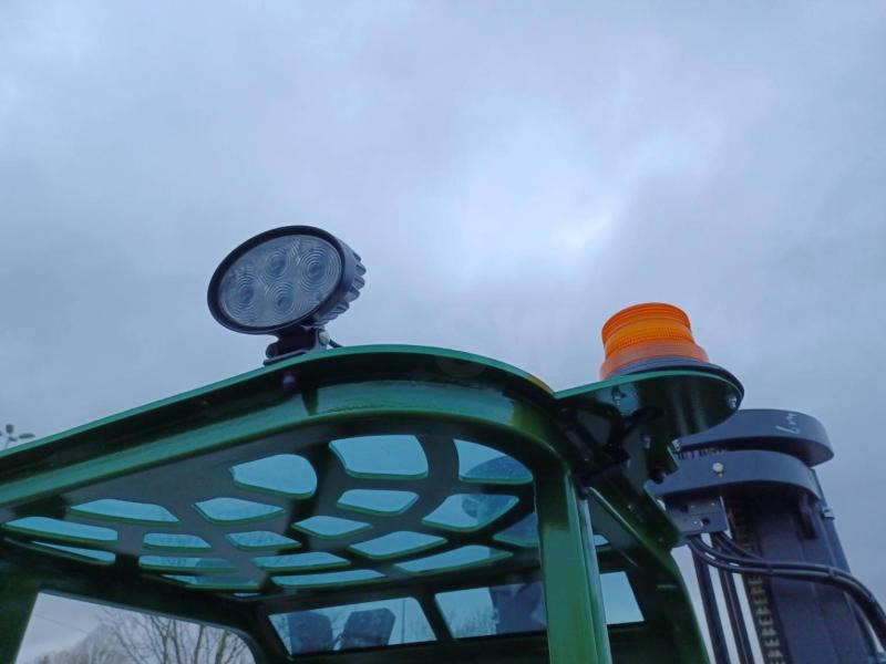 4-κίνητα ανυψωτικό στενών δρόμων Combilift CBE3000: φωτογραφία 14 4-κίνητα ανυψωτικό στενών δρόμων Combilift CBE3000: φωτογραφία 14