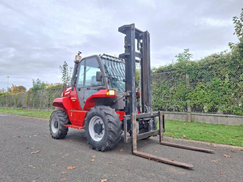 Manitou M26-4 T3B - Φορτηγό ανωμάλου εδάφους: φωτογραφία 2 Manitou M26-4 T3B - Φορτηγό ανωμάλου εδάφους: φωτογραφία 2