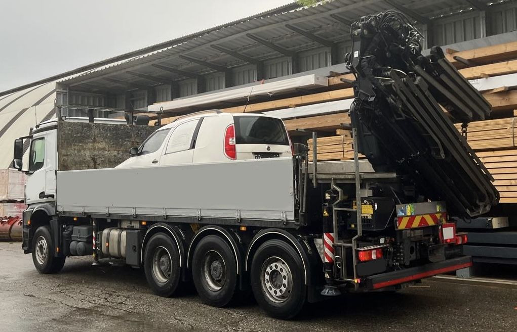 MERCEDES-BENZ Hiab Palfinger Fassi F275-5 JIB-3 - Φορτηγό με ανοιχτή καρότσα: φωτογραφία 2 MERCEDES-BENZ Hiab Palfinger Fassi F275-5 JIB-3 - Φορτηγό με ανοιχτή καρότσα: φωτογραφία 2