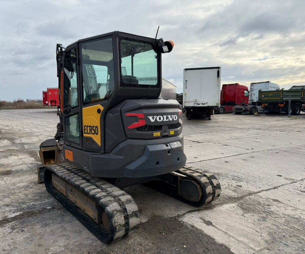 Volvo ECR50F - Μίνι εκσκαφέας: φωτογραφία 1 Volvo ECR50F - Μίνι εκσκαφέας: φωτογραφία 1
