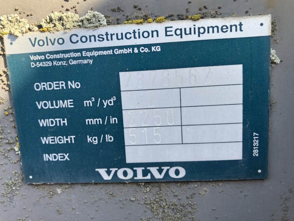 Volvo Schaufel mit Zähnen TPZ - Κουβας: φωτογραφία 4 Volvo Schaufel mit Zähnen TPZ - Κουβας: φωτογραφία 4