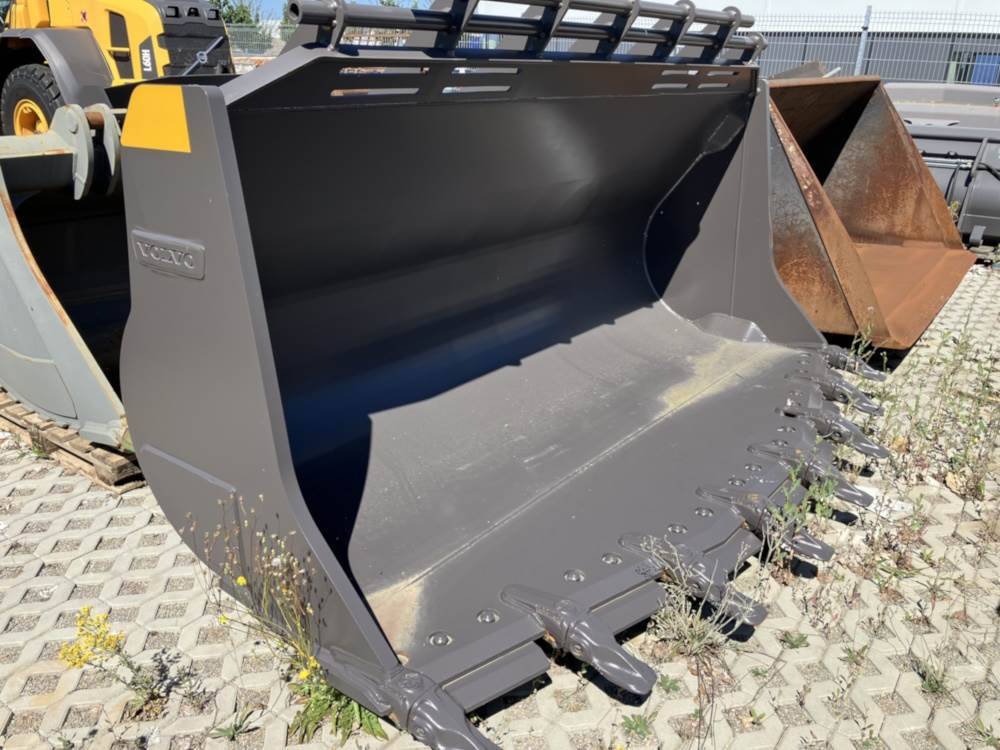 Volvo Schaufel mit Zähnen - Κουβας: φωτογραφία 1 Volvo Schaufel mit Zähnen - Κουβας: φωτογραφία 1