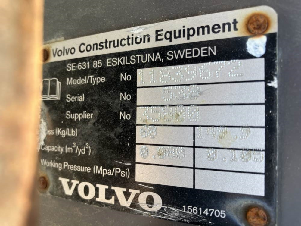 Volvo Tieflöffel mit Zähne - Festanbau - Φορτωτής εκσκαφέας: φωτογραφία 4 Volvo Tieflöffel mit Zähne - Festanbau - Φορτωτής εκσκαφέας: φωτογραφία 4