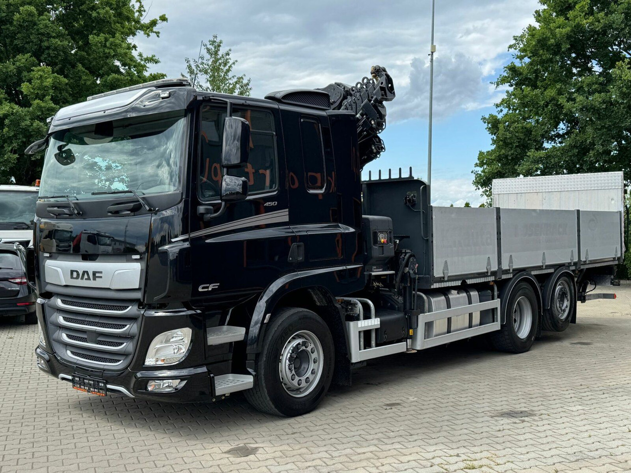 DAF CF 450 FAN 6x2 Pritsche mit Kran HIAB 188 E-6 - Φορτηγό με ανοιχτή καρότσα, Φορτηγό με γερανό: φωτογραφία 2 DAF CF 450 FAN 6x2 Pritsche mit Kran HIAB 188 E-6 - Φορτηγό με ανοιχτή καρότσα, Φορτηγό με γερανό: φωτογραφία 2