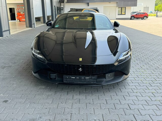 Κουπέ αυτοκίνητο Ferrari Roma Coupe Schwarz: φωτογραφία 12
