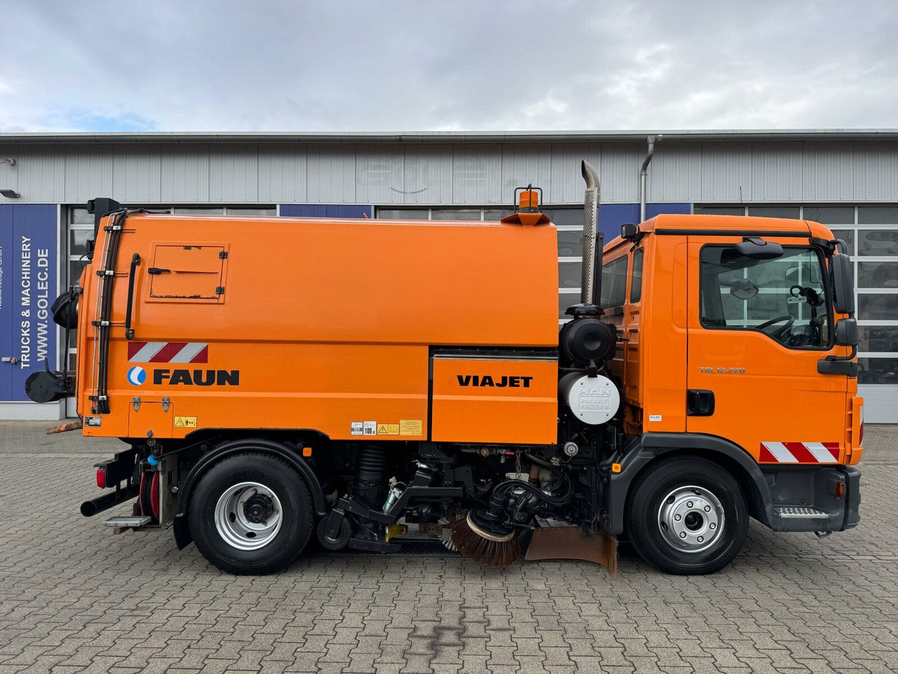 MAN 12.220 4x2 BL Kehrmaschine Viajet 5RHS - Σάρωθρο δρόμων: φωτογραφία 4 MAN 12.220 4x2 BL Kehrmaschine Viajet 5RHS - Σάρωθρο δρόμων: φωτογραφία 4