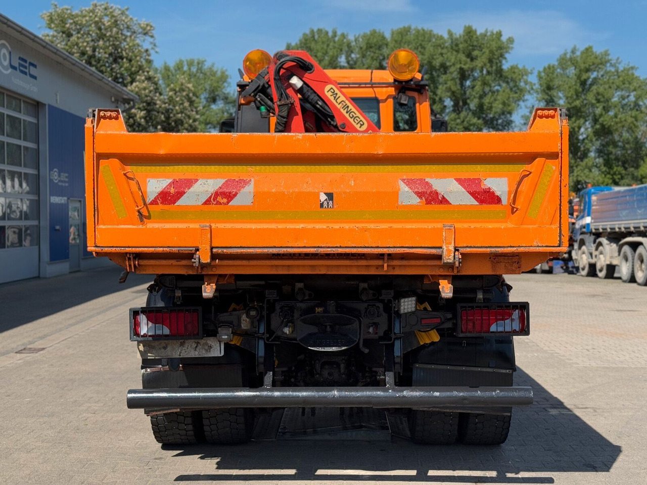 MAN TGA 18.360 4x4 Kipper Kran PALFINGER Winterd. - Φορτηγό ανατρεπόμενο, Φορτηγό με γερανό: φωτογραφία 4 MAN TGA 18.360 4x4 Kipper Kran PALFINGER Winterd. - Φορτηγό ανατρεπόμενο, Φορτηγό με γερανό: φωτογραφία 4