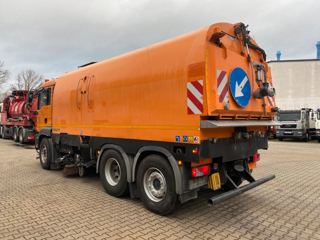 MAN TGA 26.430 6x2-2 LL - Σάρωθρο δρόμων: φωτογραφία 5 MAN TGA 26.430 6x2-2 LL - Σάρωθρο δρόμων: φωτογραφία 5