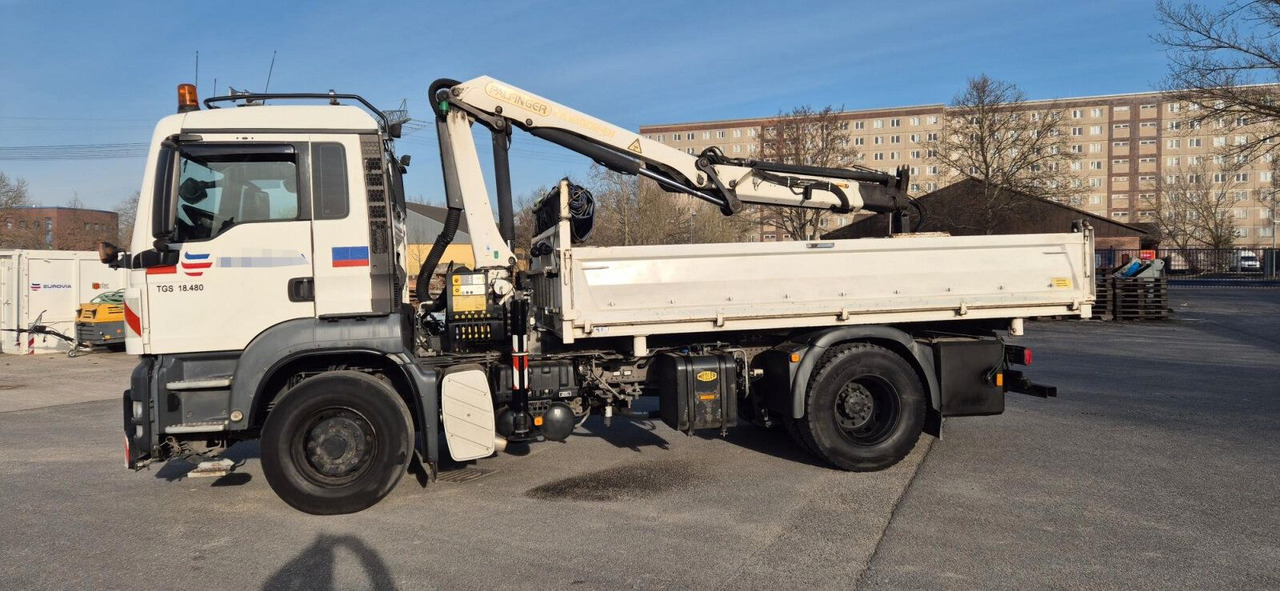 MAN TGS 18.480 4x4H Winter. Kipper Kran PALFINGER 12 - Φορτηγό ανατρεπόμενο, Φορτηγό με γερανό: φωτογραφία 2 MAN TGS 18.480 4x4H Winter. Kipper Kran PALFINGER 12 - Φορτηγό ανατρεπόμενο, Φορτηγό με γερανό: φωτογραφία 2