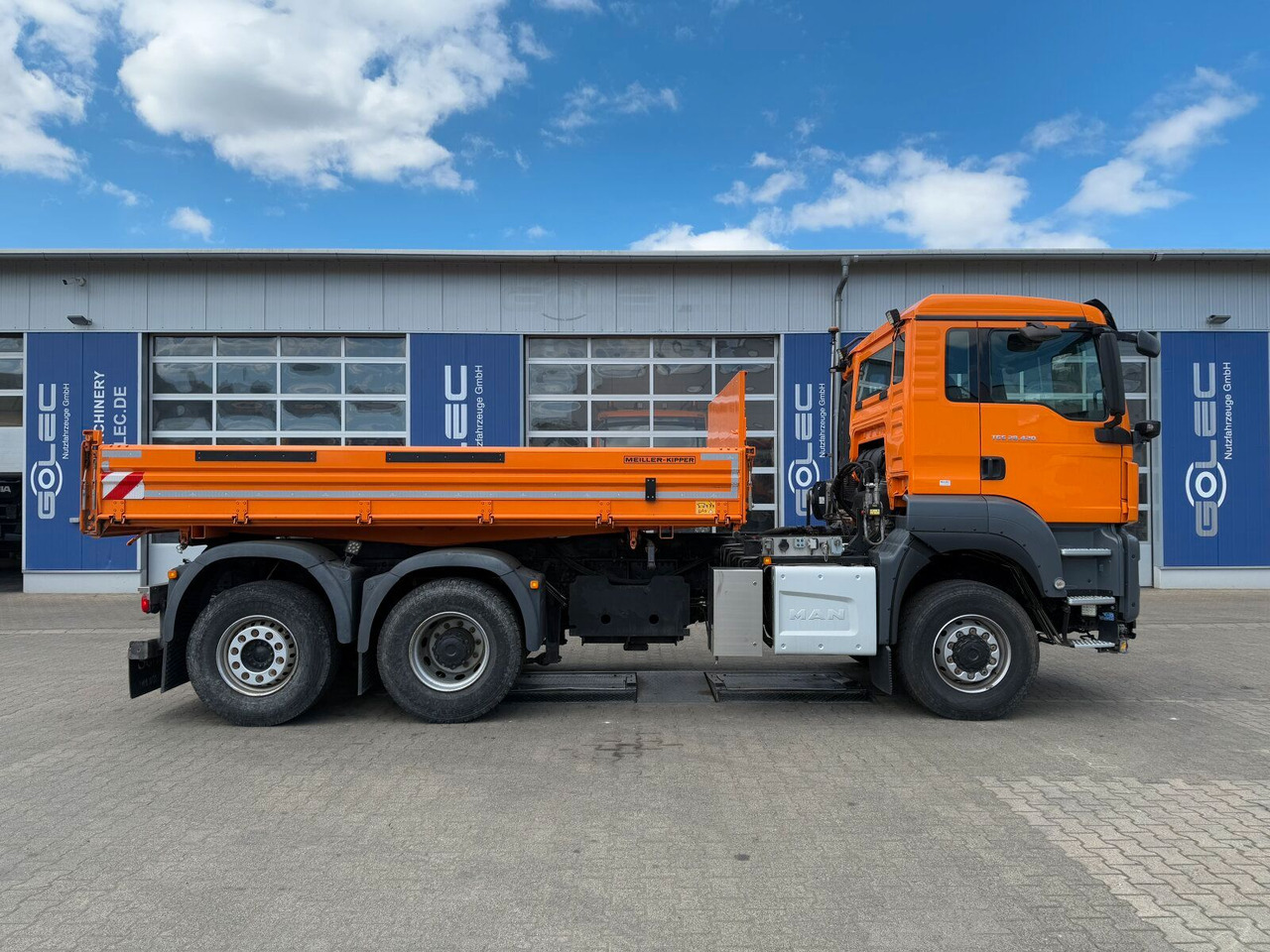 MAN TGS 28.420 6x4-4 Meiller Kipper Winterdienst - Φορτηγό ανατρεπόμενο: φωτογραφία 2 MAN TGS 28.420 6x4-4 Meiller Kipper Winterdienst - Φορτηγό ανατρεπόμενο: φωτογραφία 2