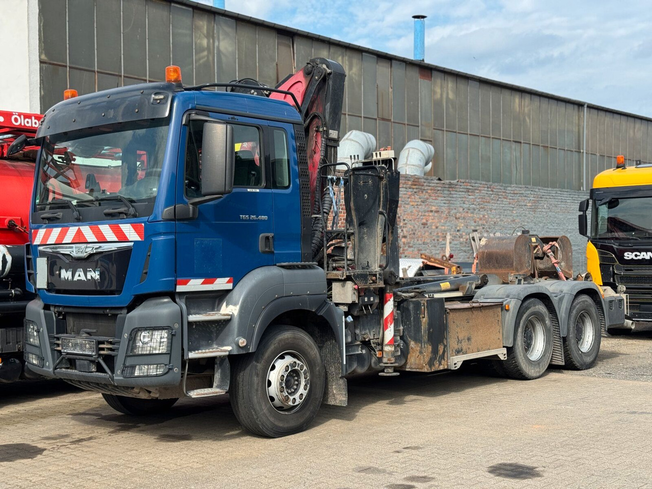 MAN TGS 28.480 6x4 Abrollkipper Kran Greifer 4,63 T - Φορτηγό με γερανό: φωτογραφία 1 MAN TGS 28.480 6x4 Abrollkipper Kran Greifer 4,63 T - Φορτηγό με γερανό: φωτογραφία 1