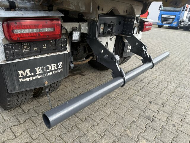 Φορτηγό ανατρεπόμενο MAN TGS 32.470 8x4 Muldenkipper Schmitz elekt. Plane: φωτογραφία 6