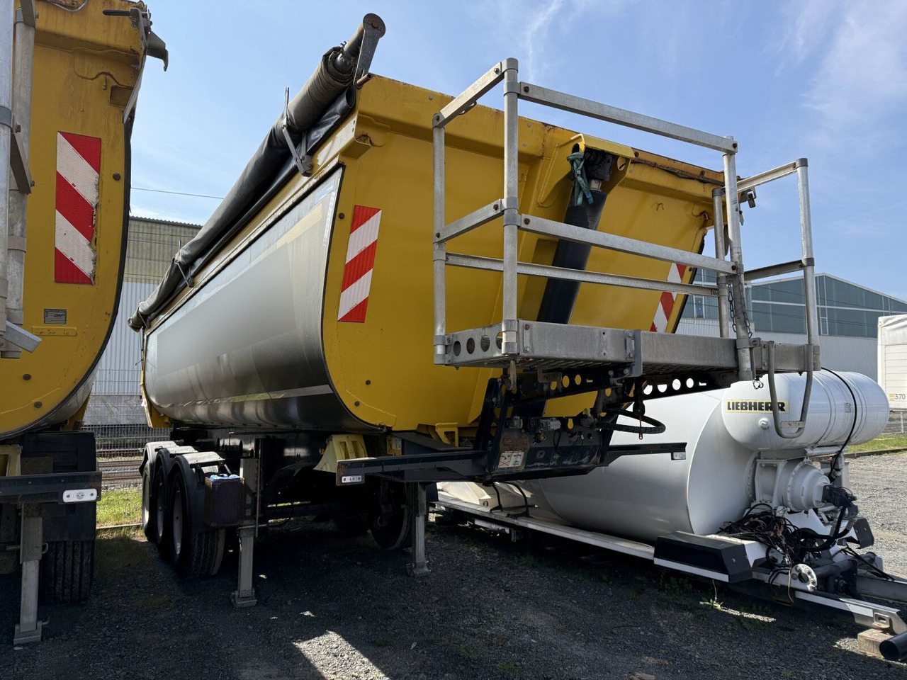 Meiller F.X. KISA3 Thermo Kippauflieger 3 Achse - Επικαθήμενο ανατρεπόμενο: φωτογραφία 1 Meiller F.X. KISA3 Thermo Kippauflieger 3 Achse - Επικαθήμενο ανατρεπόμενο: φωτογραφία 1