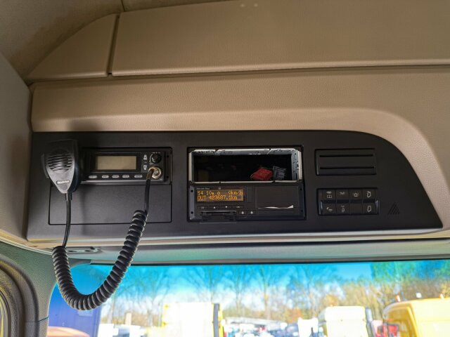 Mercedes-Benz ACTROS 1846 4x4 HAD Eur 6 Kipphydraulik Retarder - Τράκτορας: φωτογραφία 4 Mercedes-Benz ACTROS 1846 4x4 HAD Eur 6 Kipphydraulik Retarder - Τράκτορας: φωτογραφία 4