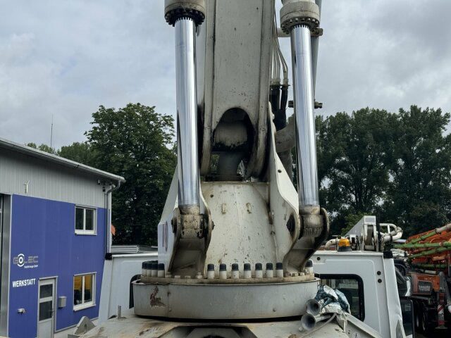 Mercedes-Benz ACTROS 3240 8x4 Betonpumpe PUTZMEISTER BSF 42 M - Αντλία σκυροδέματος: φωτογραφία 2 Mercedes-Benz ACTROS 3240 8x4 Betonpumpe PUTZMEISTER BSF 42 M - Αντλία σκυροδέματος: φωτογραφία 2